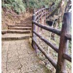 arwah-cave-trail-meghalaya-Destinatia